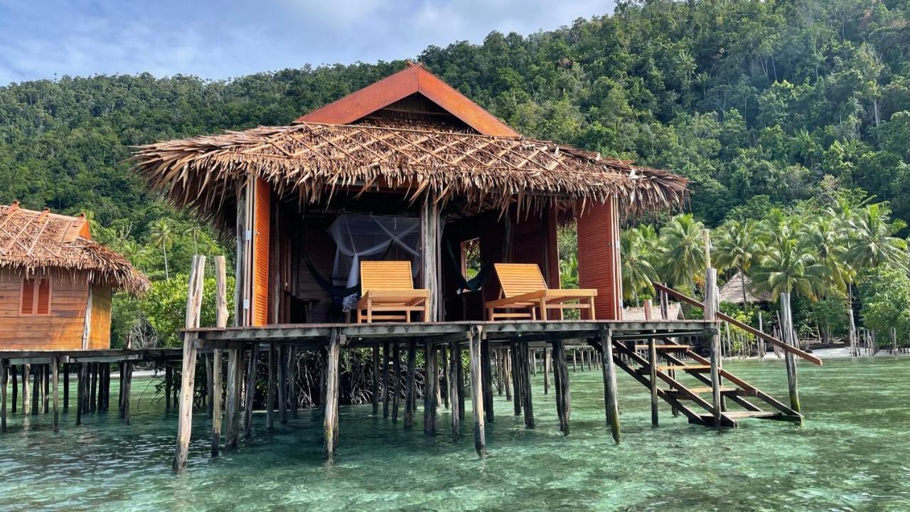 Hotel Nyande Raja Ampat à Pulau Mansuar Extérieur photo