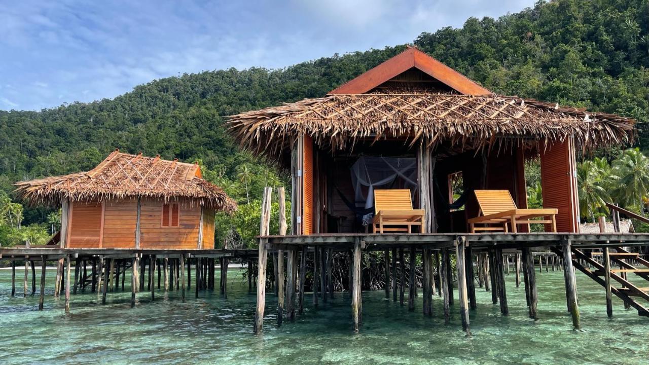 Hotel Nyande Raja Ampat à Pulau Mansuar Extérieur photo