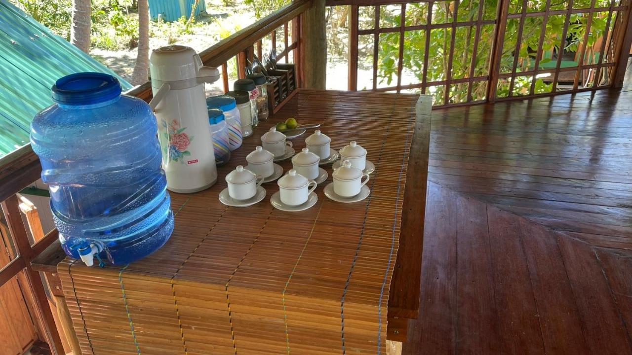Hotel Nyande Raja Ampat à Pulau Mansuar Extérieur photo