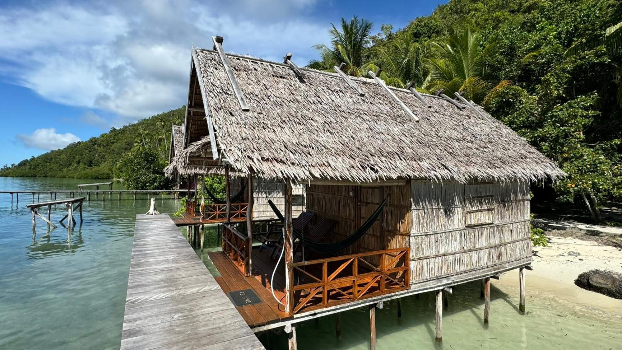 Hotel Nyande Raja Ampat à Pulau Mansuar Extérieur photo